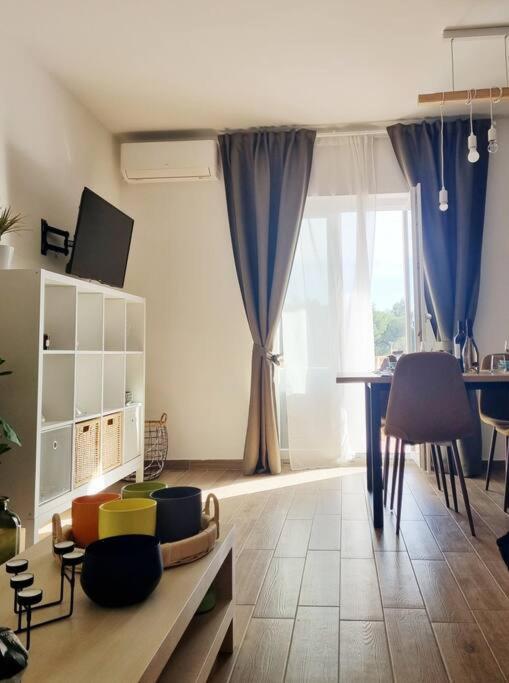 Chi Chi Apartment Pula Exterior photo